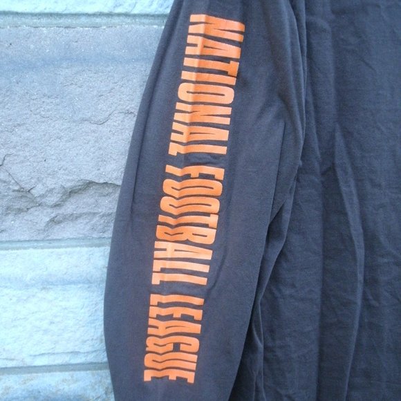 Cleveland Browns Football Long Sleeve T-Shirt NFL Size M - Picture 13 of 16